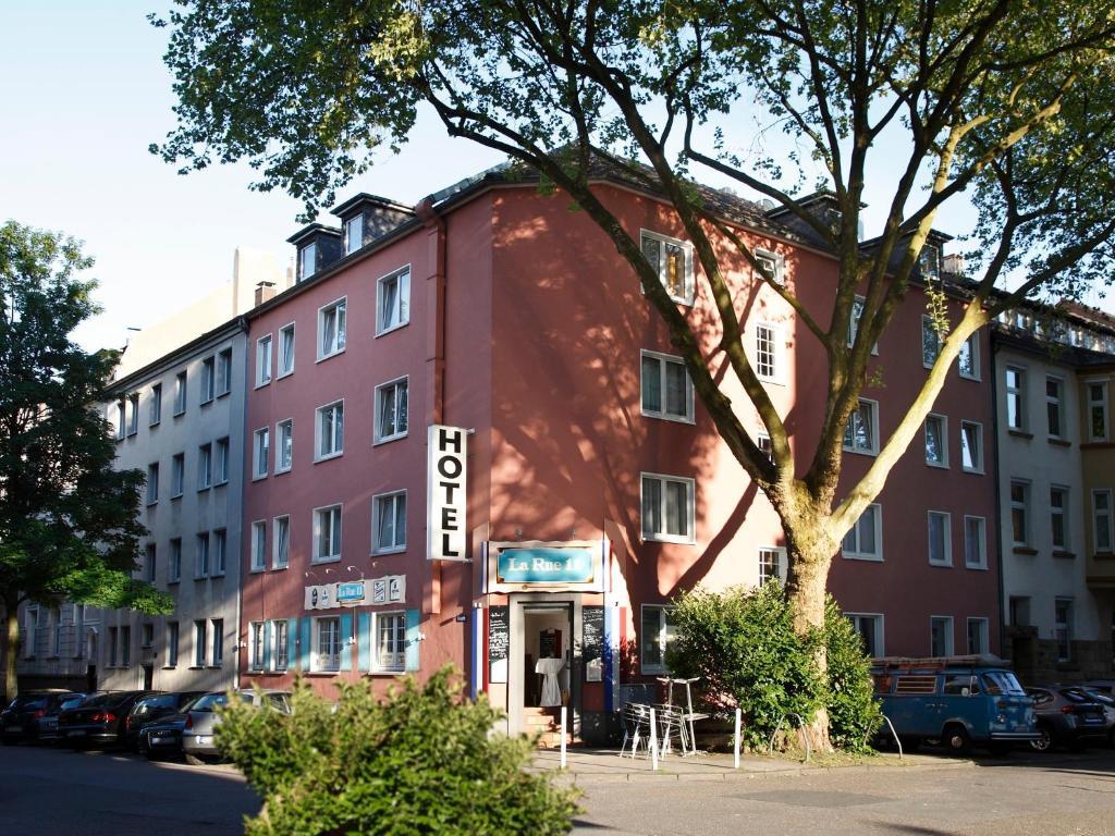 Stadt-gut-Hotel Rheinischer Hof Essen Exterior foto